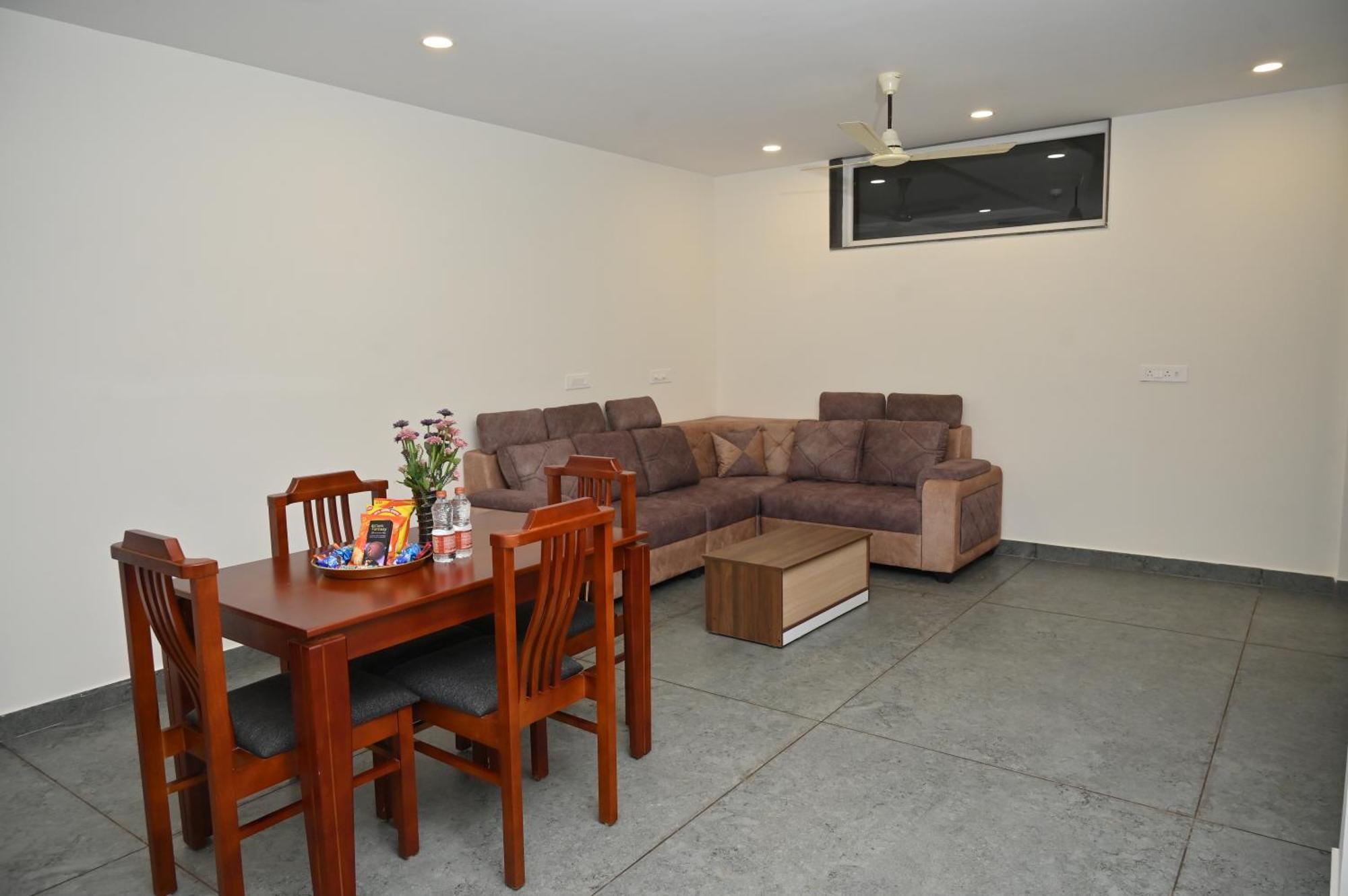 Hotel Shri Devi Comforts Inn Bhatkal Luaran gambar