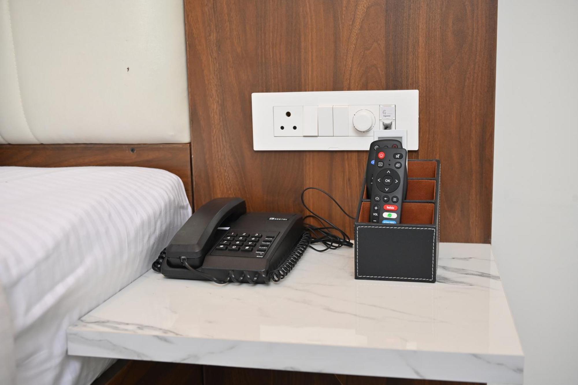 Hotel Shri Devi Comforts Inn Bhatkal Luaran gambar